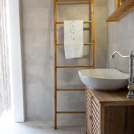 Onar Luxuries Ermoupoli